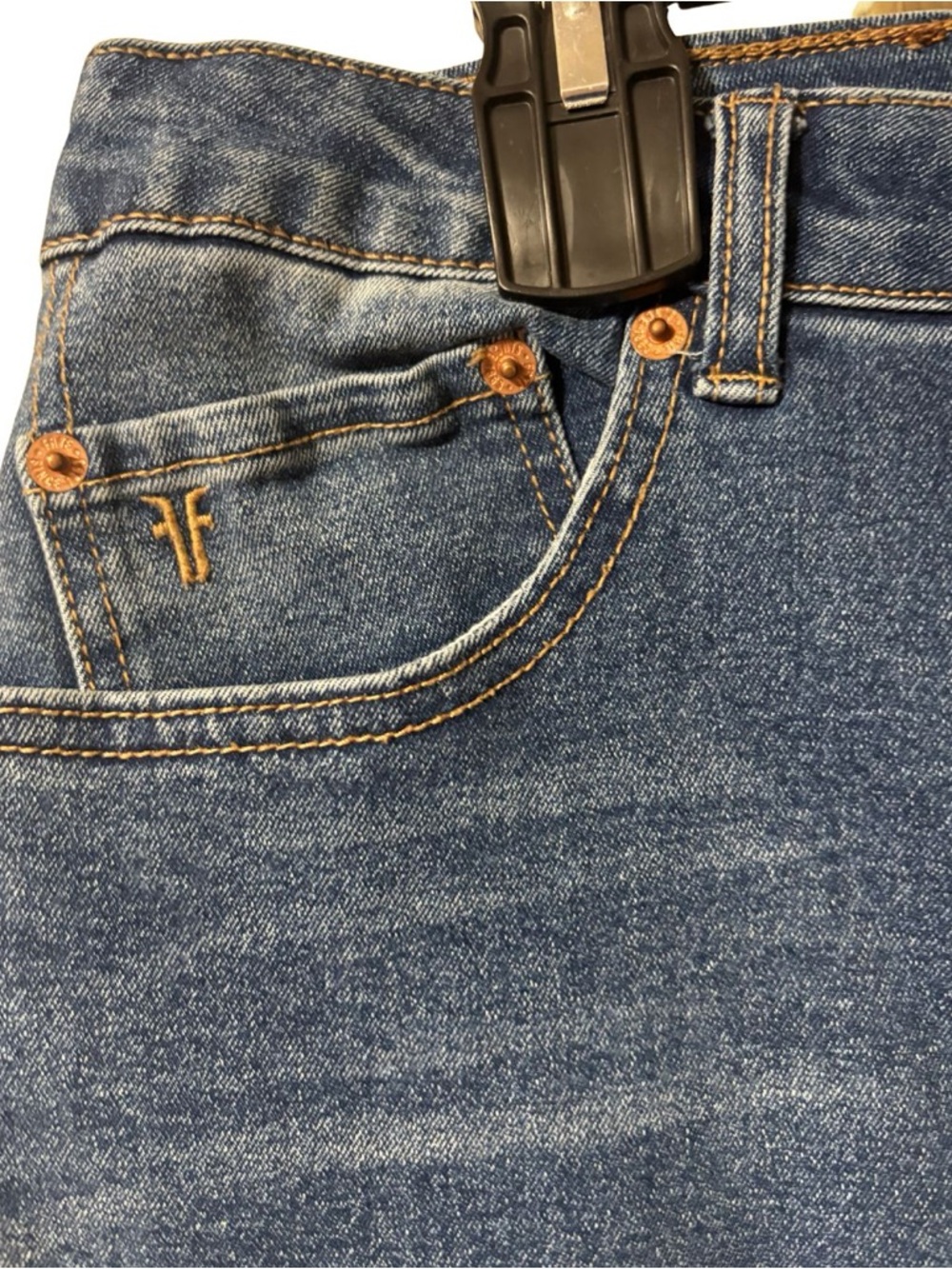 Frye Relaxed women’s Jeans - Picture 3 of 6
